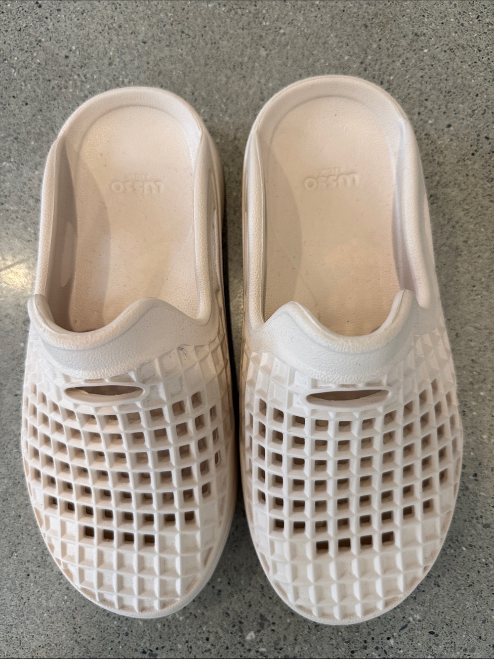 Lusso cloud Slip-On Clog - cream